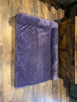 Medium / Large Dog Bed
