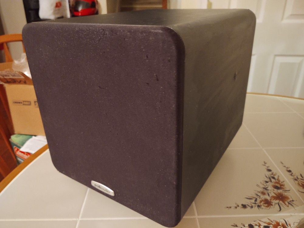 POLK AUDIO Subwoofer 8" Great Cond No Issues, Powerful Speaker, Home theater Surround sound Gaming or in Car or truck, Make me an Offer