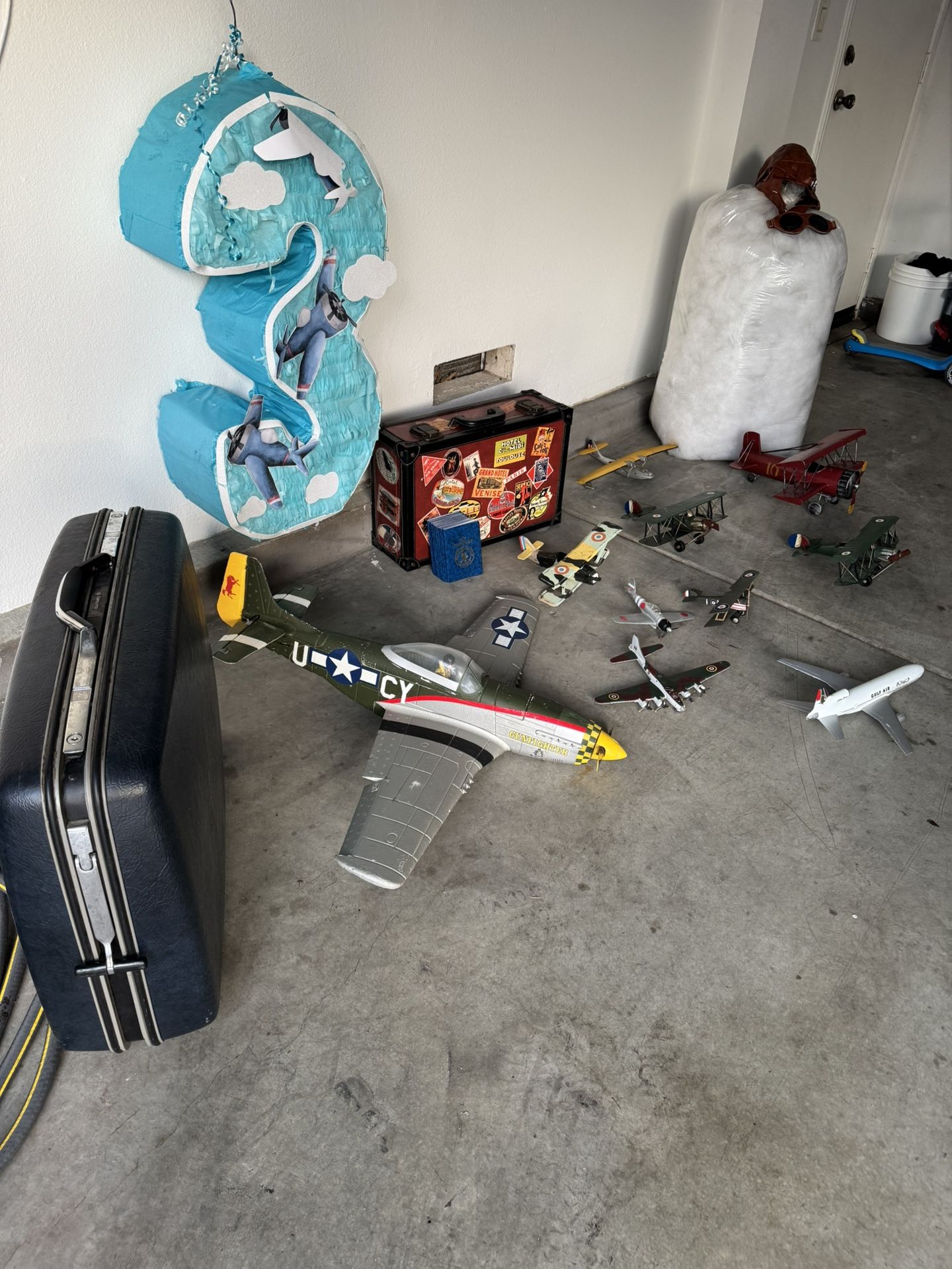 Airplanes