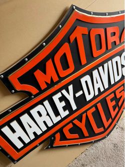 Huge Harley Davidson sign