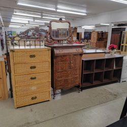 Tall Boy Dresser With Mirror