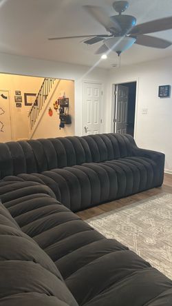 Couch set