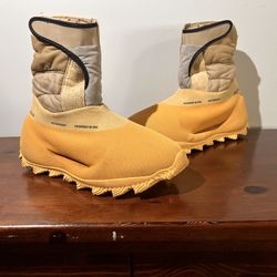 Yeezy Knit Runner Boots Size 13 - Gently Used, Great Condition