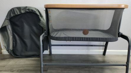 Baby Bedside Bassinet with Travel Bag