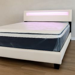 NEW QUEEN PILLOW TOP MATTRESS and BOX SPRING. Bed frame not included 👍