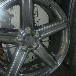 I Roc 22 Look At The Pictures Before Cust.  For Track Only C10 Or Obs 600 Firm 