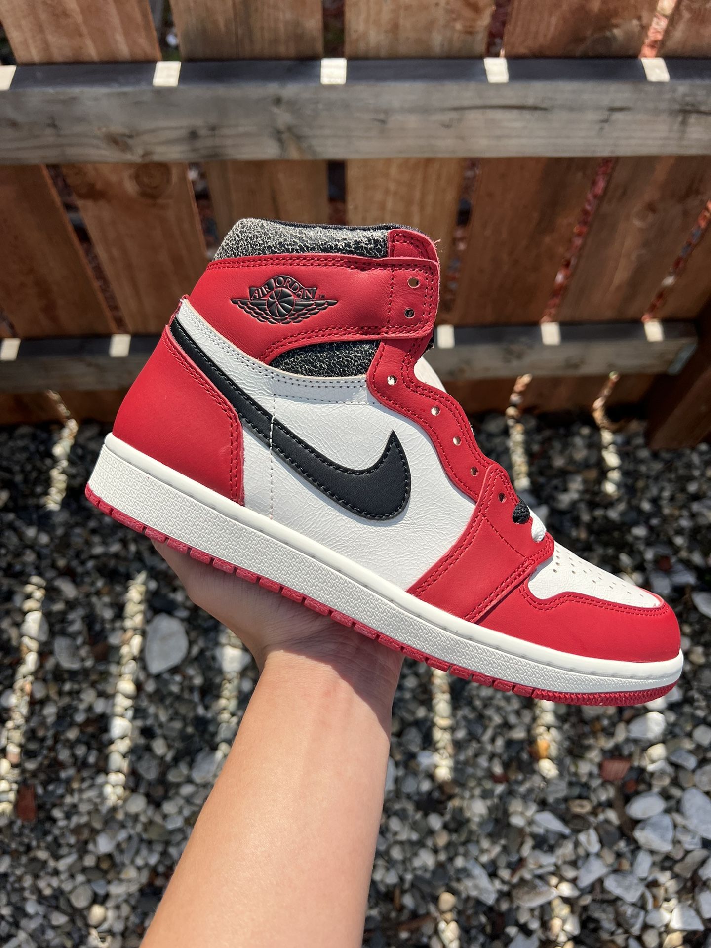 Jordan 1 High Lost and Found (Size 2Y, 2.5Y, 5.5Y, 6.5Y, 7Y)
