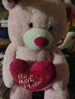 Big valentine's bear