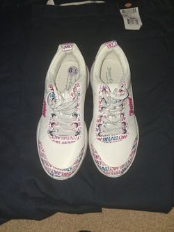 Tenis para mujer talla 8 1 /2 marca  Juicy .