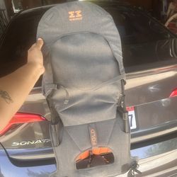 MiniMeis shoulder carrier