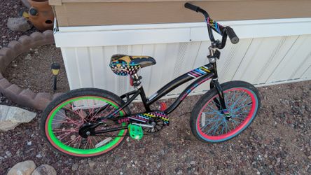20 inch BMX bike for girls little mismatched new grips