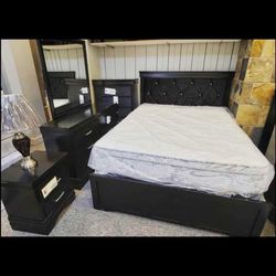 New Queen Bedroom Set