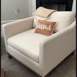 Upholstery Chair 