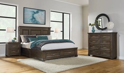 Queen Bedroom Set