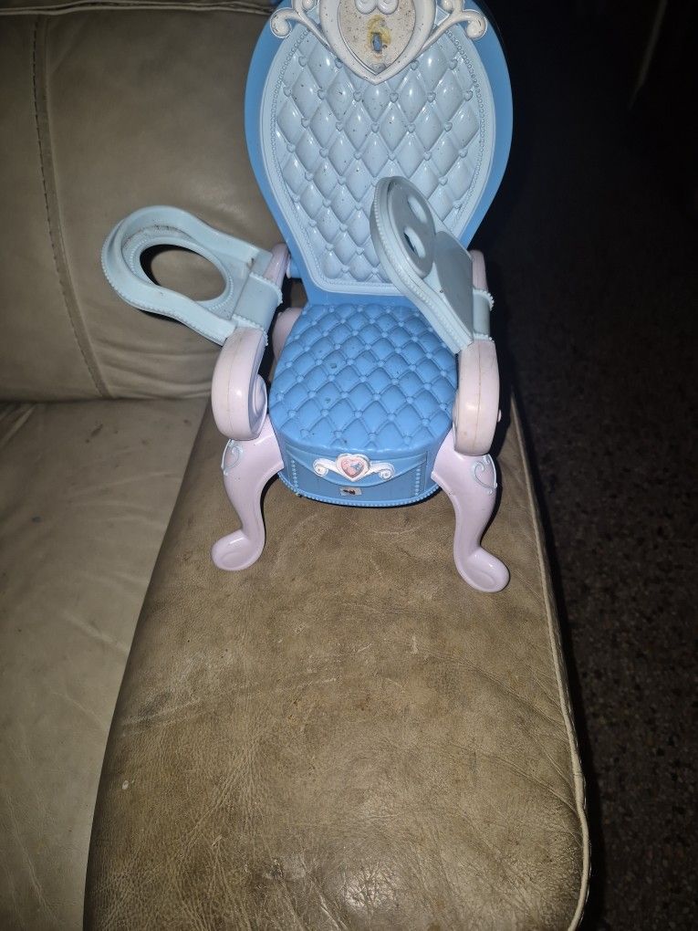 Disney Frozen Chair