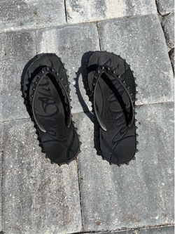 Christian Louboutin Loubi Flip Spikes Sandals - Black/Red - EU Size 37