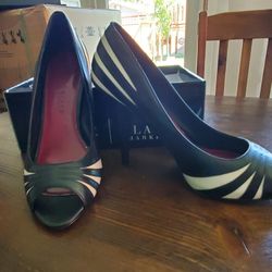 BlackHouse White Market 