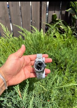 Black face 41mm men’s watch