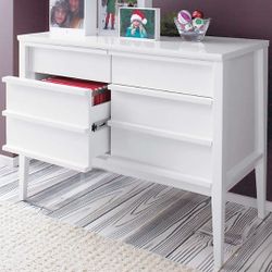 Crate & Barrel Spotlight White Credenza File Caninet. ⬇️⬇️See Description Below⬇️⬇️