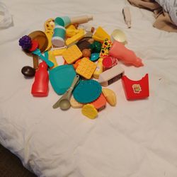 Children's Play Food About 50 Pieces Give Or Take