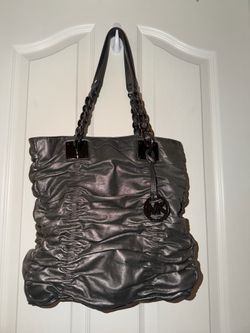 Michael Kors Ruched Leather Purse Bag **EXCELLENT CONDITION **