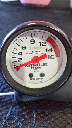 Autometer Nitrous Gauge Phantom white face black bezel