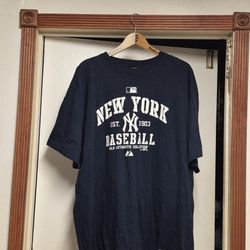 New York Yankees 2XLT TALL Navy T-Shirt
