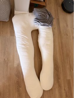 Free pregnancy pillow