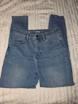 Women's jeans