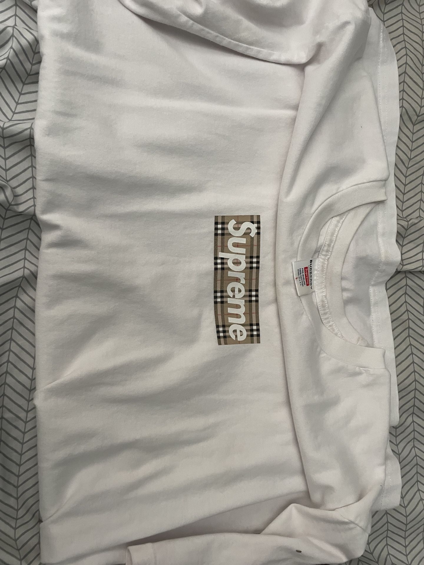 Supreme shirt