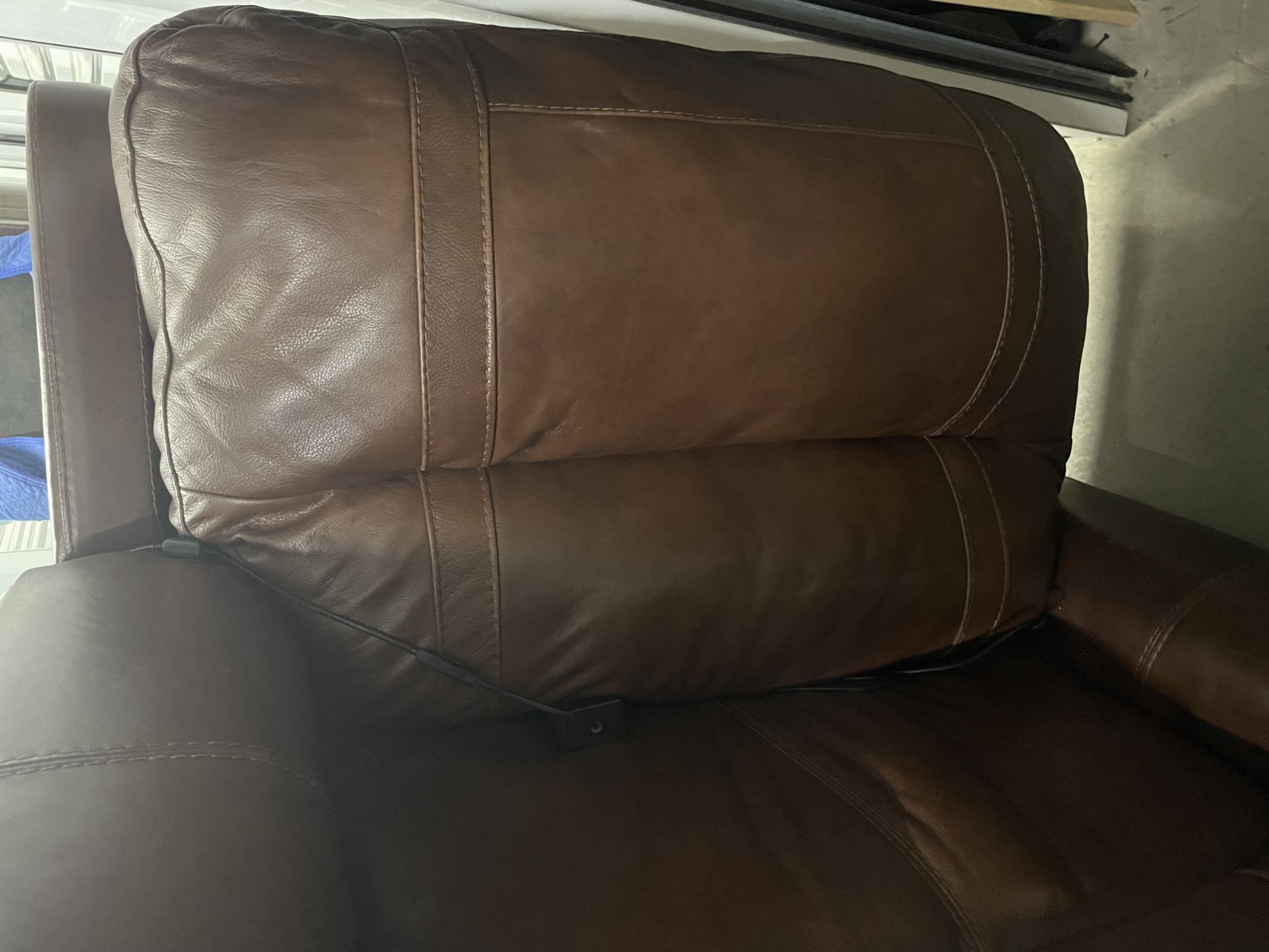 Free Electric Recliner