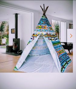 Teepee Tent 8ft. Indian design $50 obo