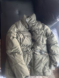 Brand New Women’s Coat