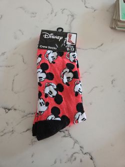 BRAND NEW DISNEY CREW SOCKS SZ 9-13 SEE DESCRIPTION