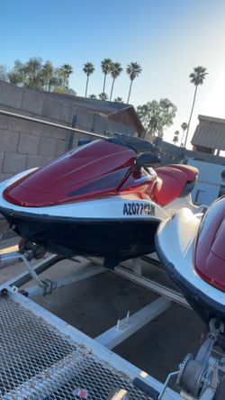 2005 Honda aquatrax jet skis