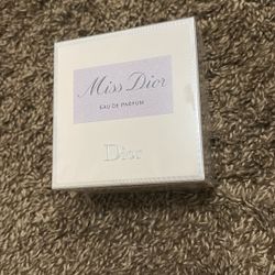 Miss Dior Eau de Parfum 3.3 Fl.oz