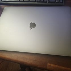 2019 MacBook Pro 16-inch (Intel i9 / 16GB RAM / 1TB SSD) - Space Gray