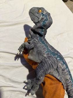 Jurassic World RealFX Baby Blue Animatronic