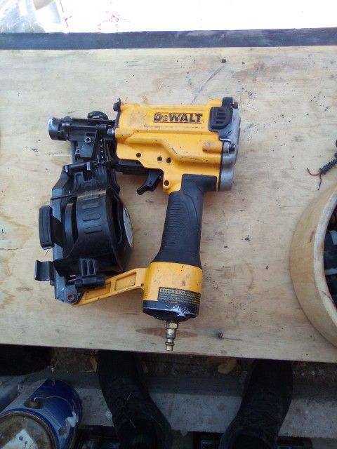 DeWalt Framing Gun