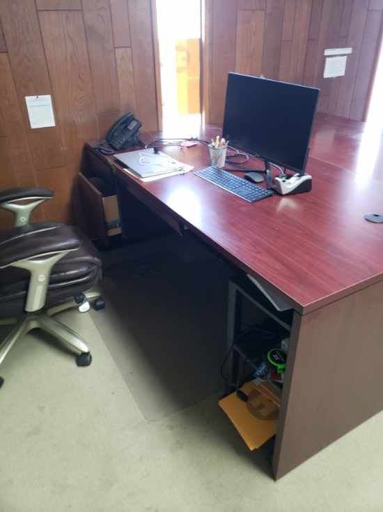 Office Desk 3ft By 6ft With Drawers