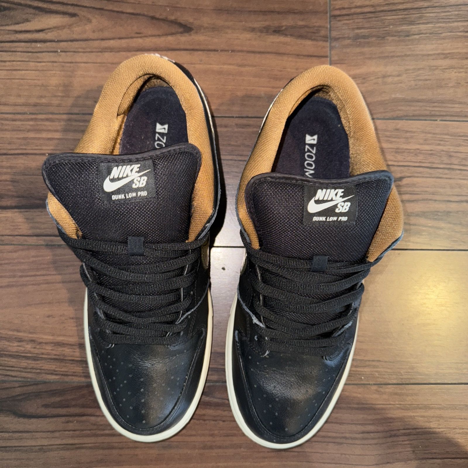 SB Dunk Low Black Rain
