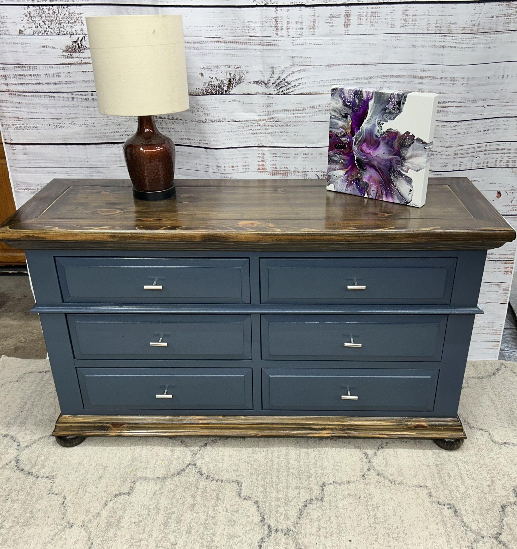 Classy Dresser