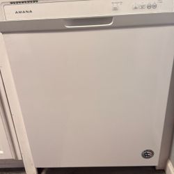 AMANA dishwasher For Sale Cash Only-  Must Pick Up AFTER 12/05