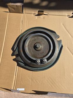 Kurt vise swivel base assembly
