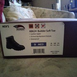 A8624 Builder Soft Toe Men's Boots