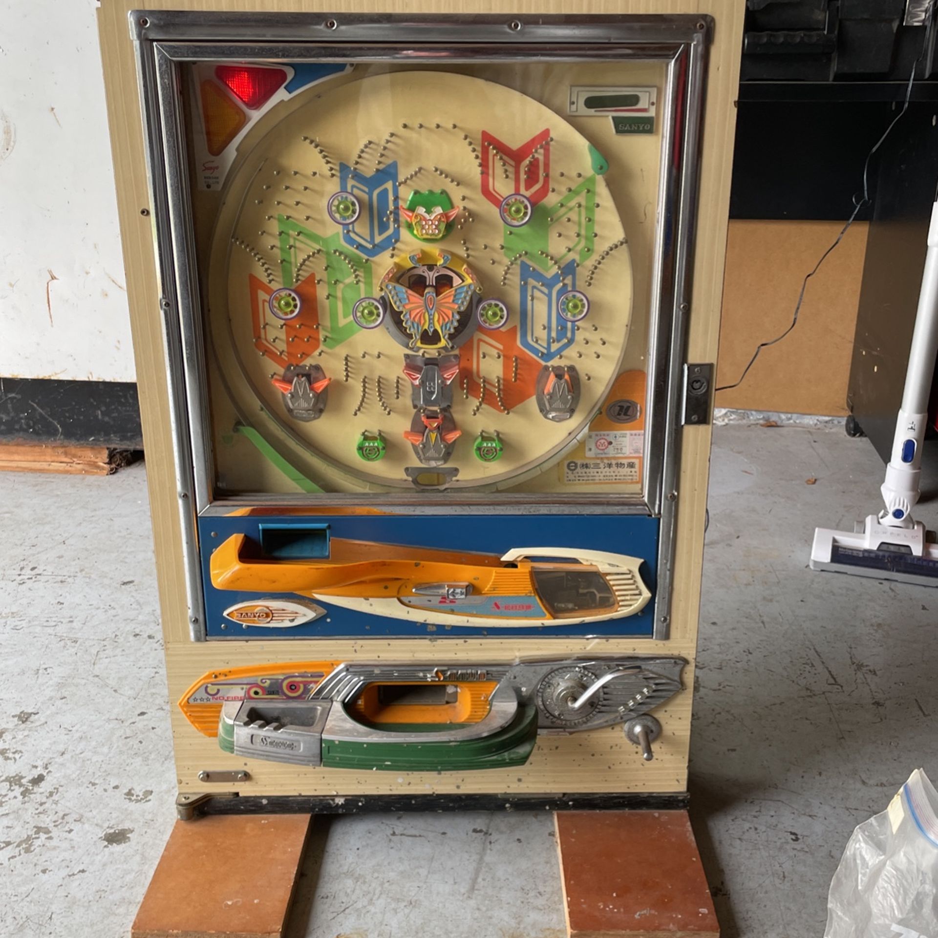 Sanyo Plachinko Machine