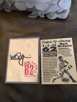 Mark McGwire 23kt gold card - Autographed
