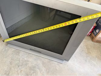 36” CRT TV