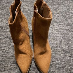 vevet  gold boots