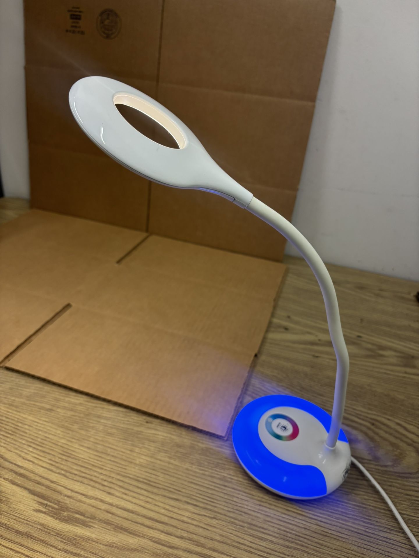 New 19” White LED Task Lamp with Color Changing Base